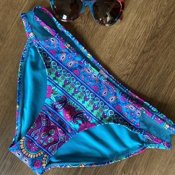 No Boundaries Bikini Bottom - Picture 1 of 5